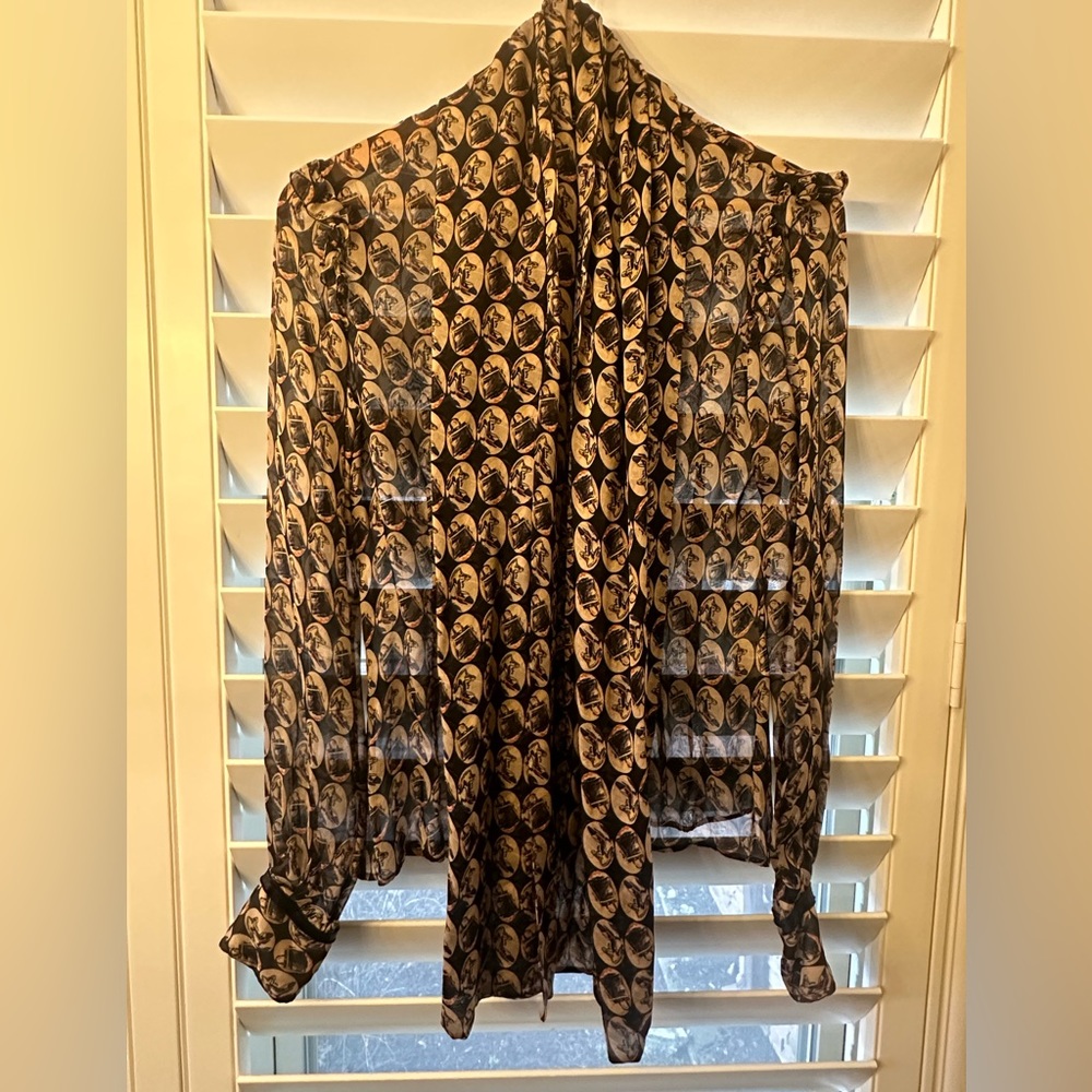 Dolce & Gabbana 100% Silk Button Up Blouse with Neck Scarf Size IT 40 US 4